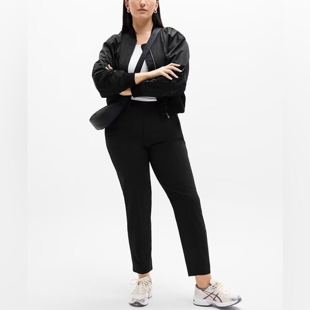 Athleta Endless High Rise Pant Textured Tapered Fit Black Size 16